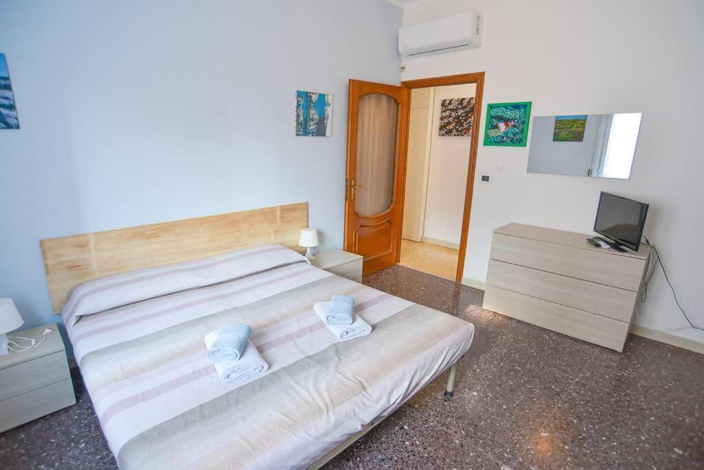 Ferienwohnung L'Arte Al Mare Savona Exterior foto